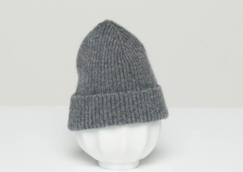 Petite Beanie / Slate grey