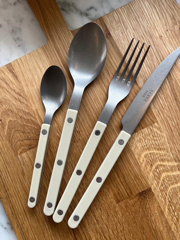 Bistrot Cutlery Set of 4 / Light Kaki and Vintage Steel