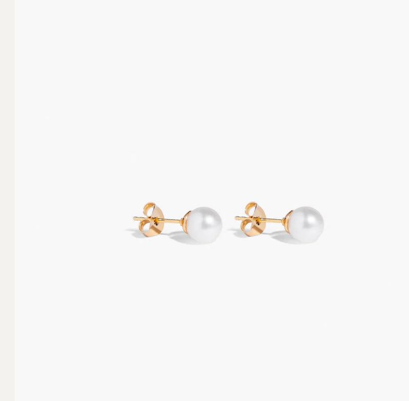 No.12054 / Freshwater Pearl Studs