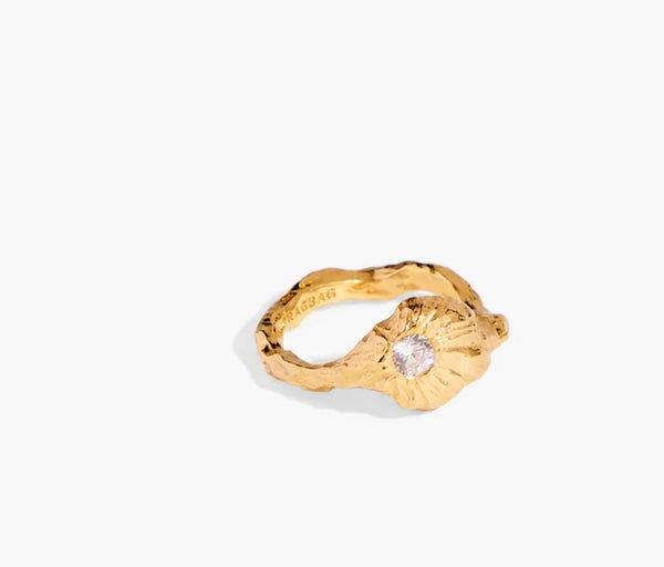 No.11015 / Large Gold Ring with white CZ stone / Several sizes